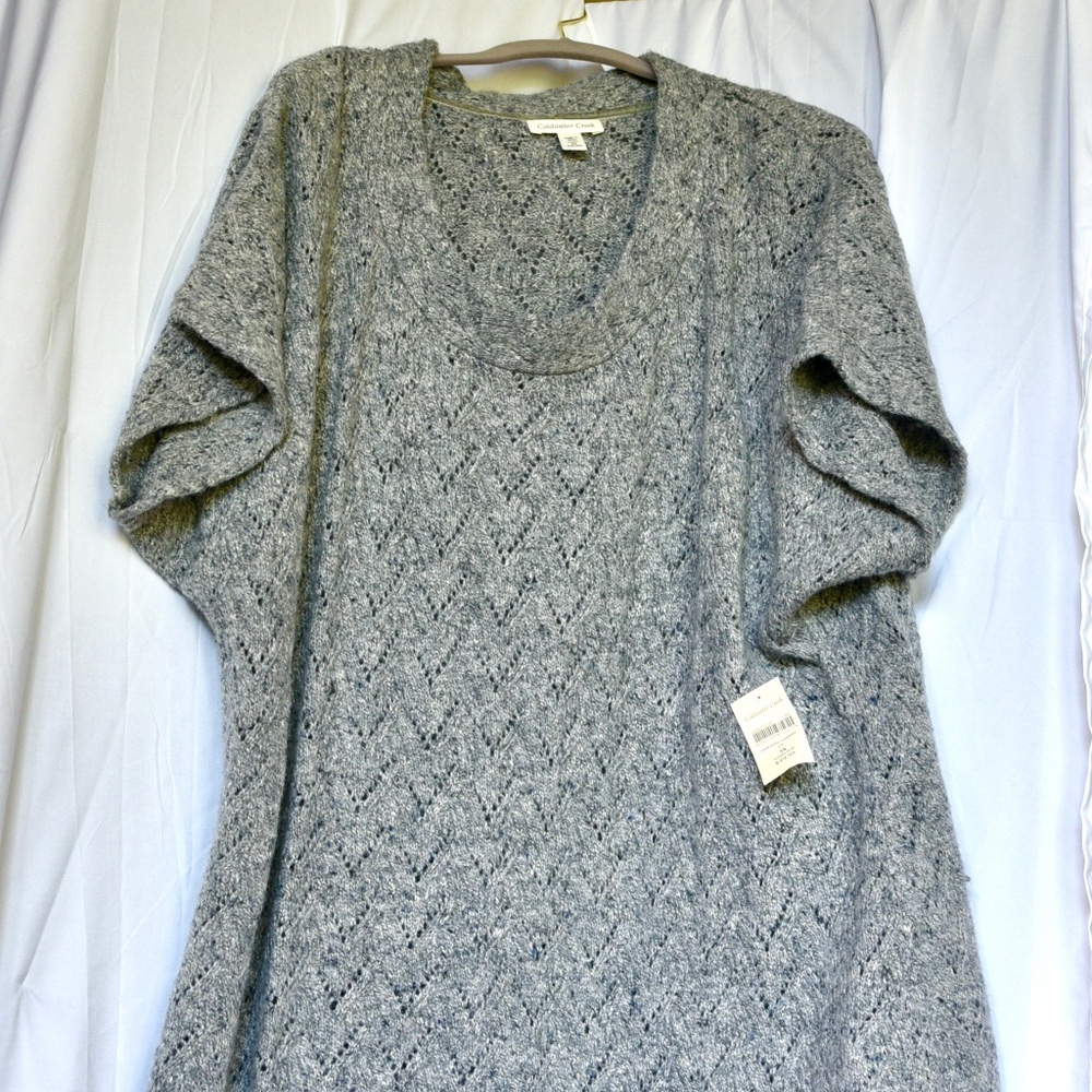 Gray Short Sleeved Sweater, 3X, New with Tags